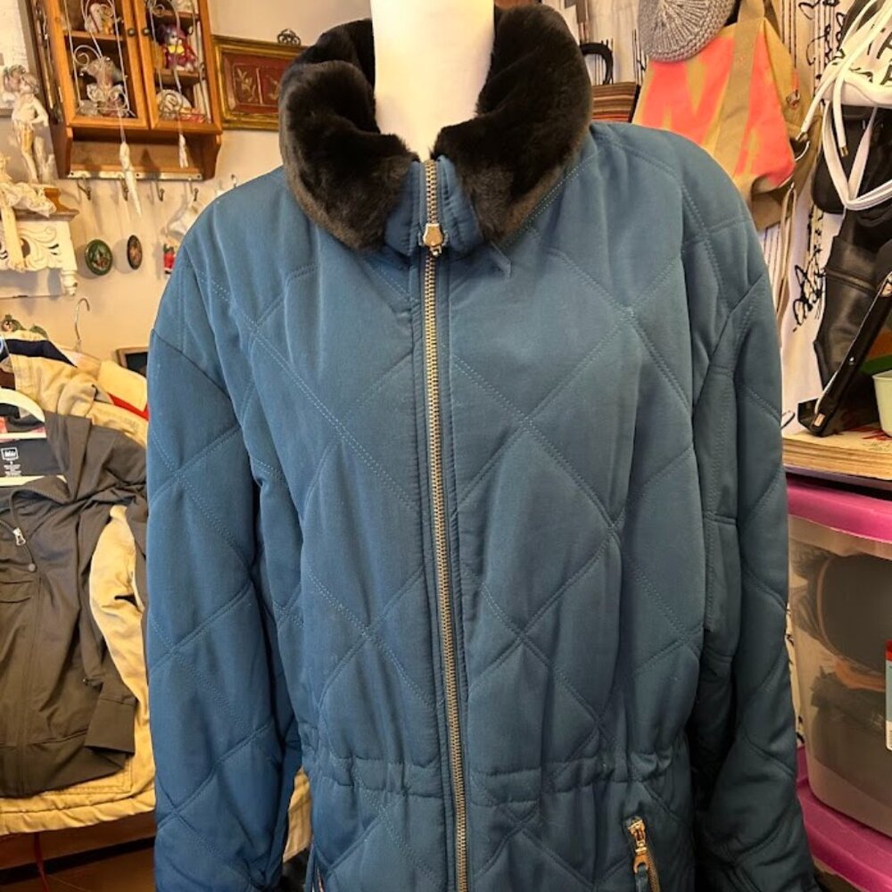 Women's OutBrook Jacket Size Long-Length Green Full Zip Fur Trim Coat